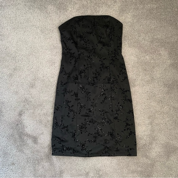 EUC VINTAGE VELVET SATIN SPARK STRAPLESS MINI DRESS - Picture 2 of 2